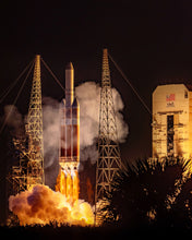 Load image into Gallery viewer, Delta IV Heavy Takes Flight
